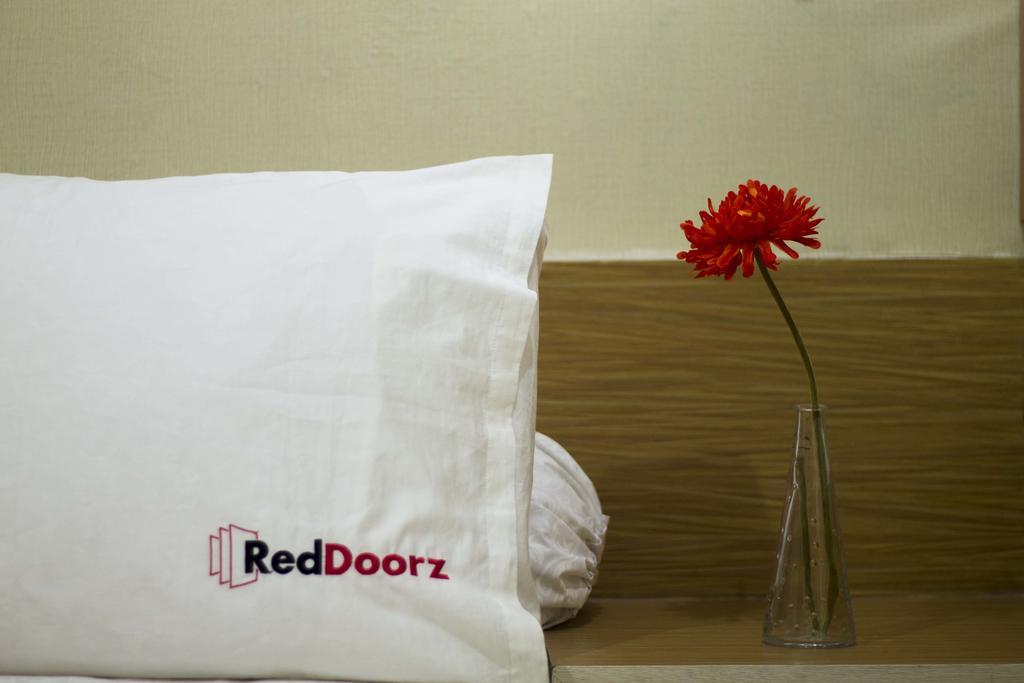 Hotel Reddoorz @ Karet Kuningan